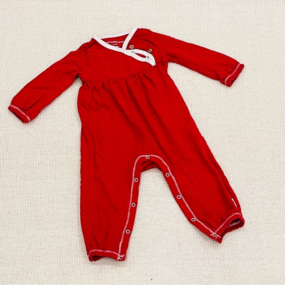 Baby girl clothes. 3-6 months. Onesie. Burt Bee’s Baby